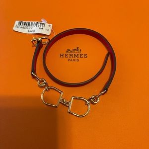 Etrier Double Tour bracelet - red for sale (other pic is for reference)
